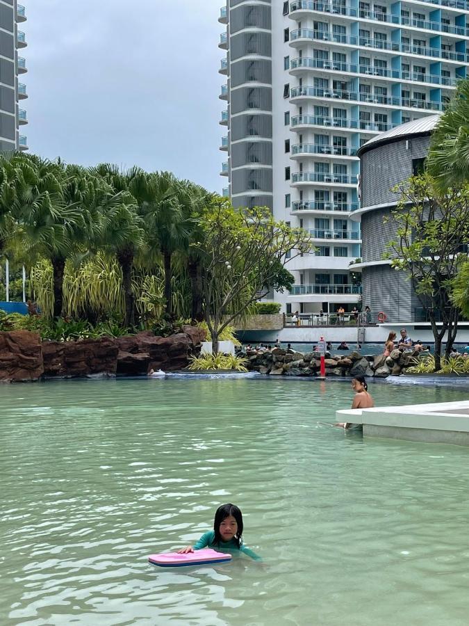 Azure Urban Resort With Wifi And Netflix Pasay Exterior photo