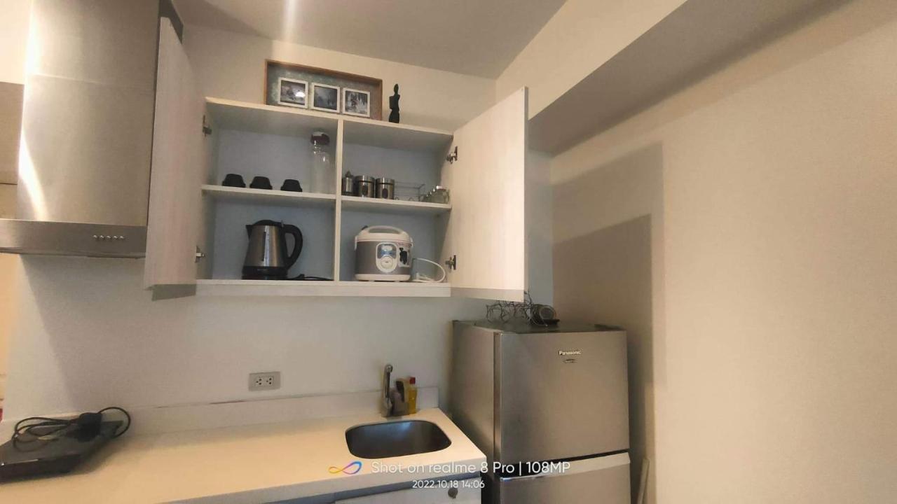 Azure Urban Resort With Wifi And Netflix Pasay Exterior photo